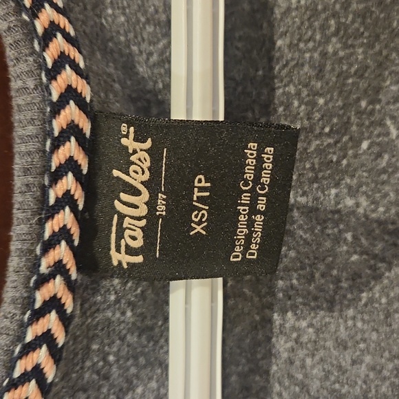 Farwest gray Romper size XS - Picture 2 of 4